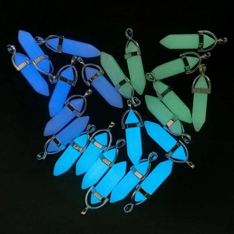 Wholesale Luminous Hexagonal Stone Pendant Necklace Crystal Bullet Point Pendant Necklace for Women Men