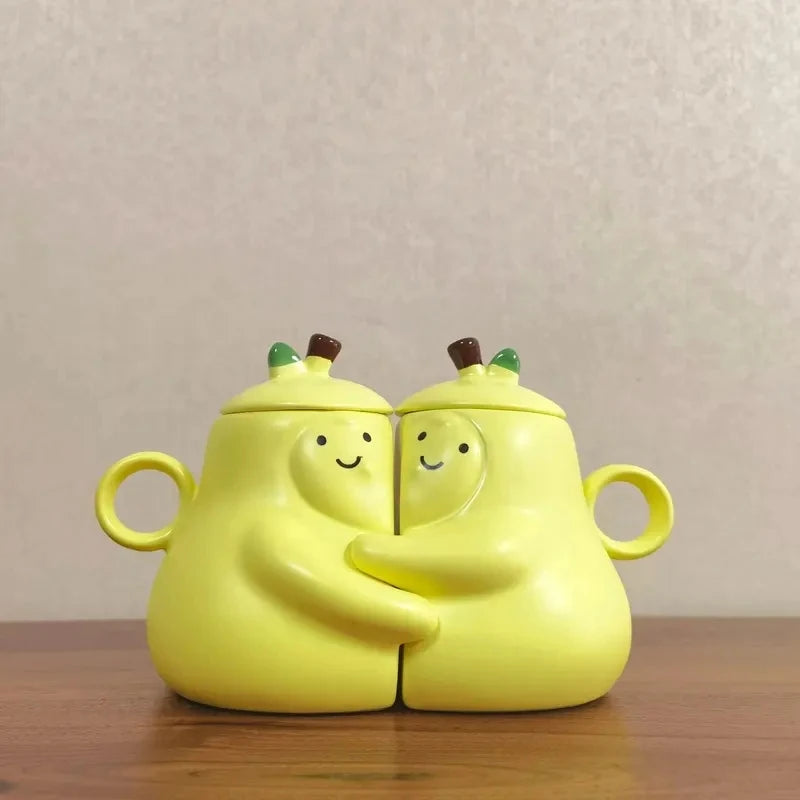 New Arrival Funny Pear Hug Ceramic Couple Mug Cute Gift Ceramic Mug