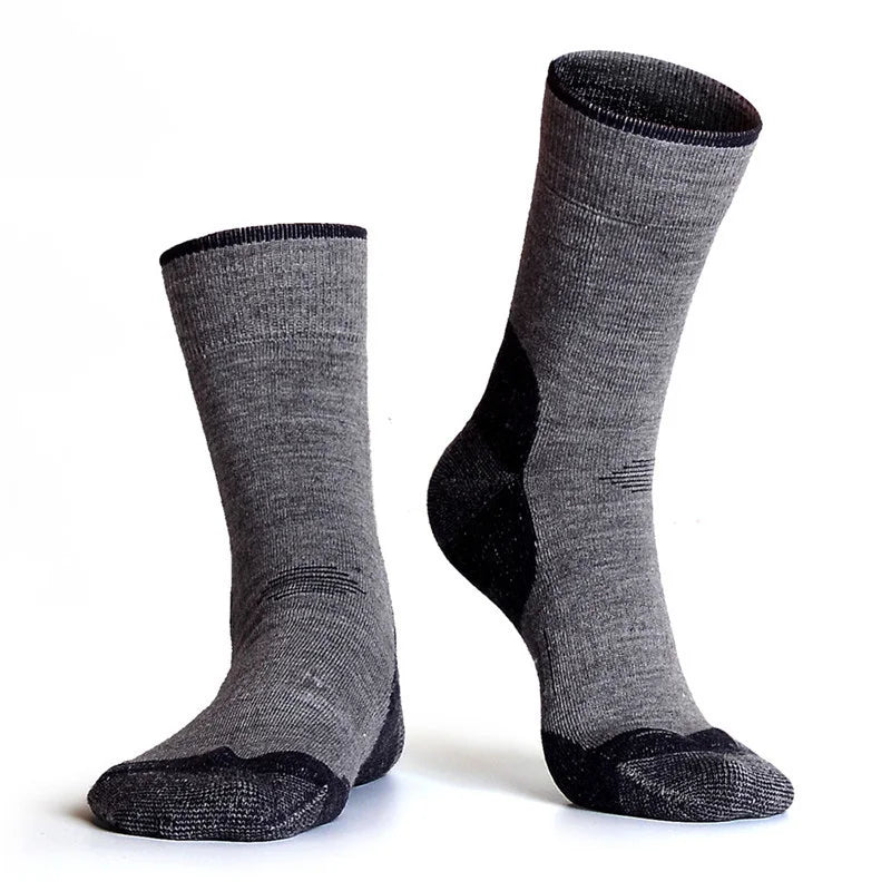 Custom Thick Wool Warm Socks Mountain Sports Moisture Wicking Soft Women Men's Merino Wool Ski Hiking Socks