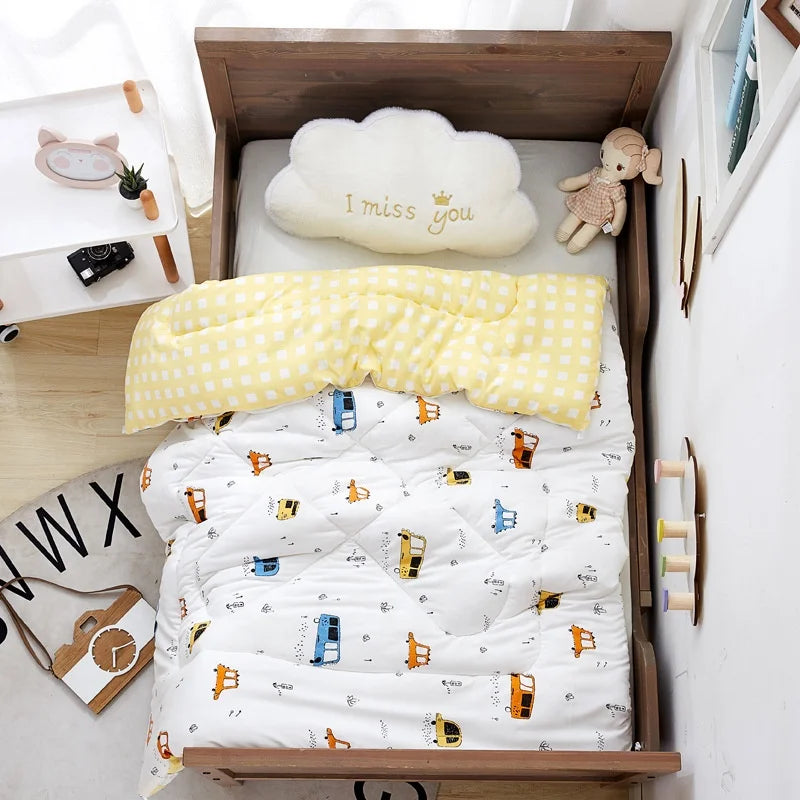 Cartoon Cotton Kids Bedroom Printed Comforter With Cute Bunny for Summer Spring and Winter