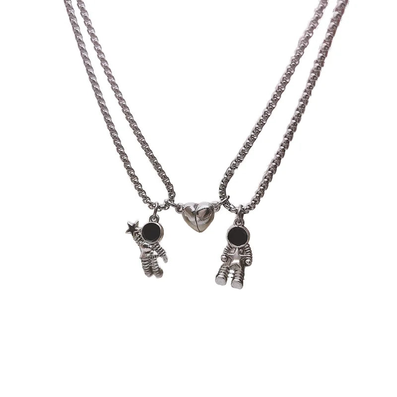 Trendy Magnetic Stainless Steel Couple Necklace Best Friend Matching Astronaut Heart Valentine's Day Gift