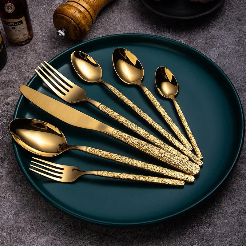 Bulk Hammered Handle Luxury Gold Portuguese Style High Mirror Polish Stainless Steel Modern Silverware Flatware Set for Wedding