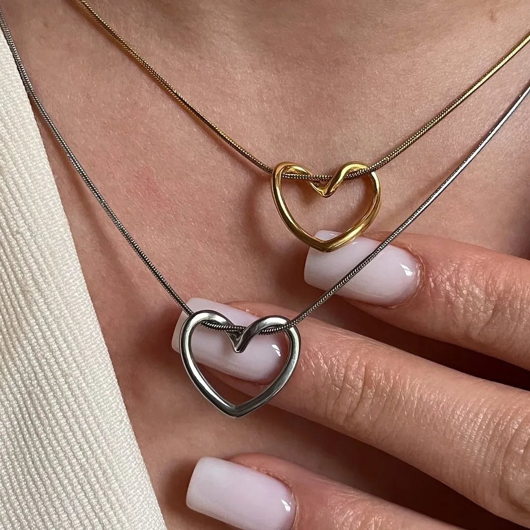 18K Gold Plated Stainless Steel Chain Fashion Vintage Twist Heart Pendant Necklace Shell Simple 'I Love You' for Women Gift