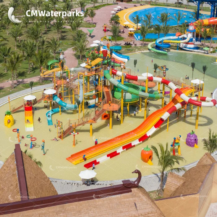 2024 New Outdoor  Water Park with Super Fun Water Slides a Nd Dry Outdoor Kids Adult Playground Equipment for Adults