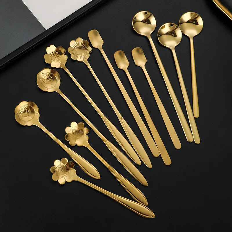 Premium Stainless Steel Gold Dessert and Tea Spoon Metal Flower/Square/Round Design for Giveaways