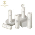 High End Matte White 200ml 250ml 300ml PP Flip Cap Cosmetic Skin Care Bottle Body Skin Hair Conditioner Squeezable Serum Bottle