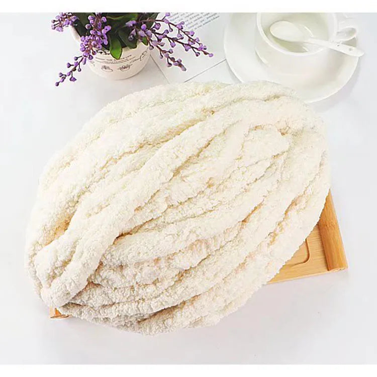 Manufacturer Wholesale Chenille Yarn Price Cheap Chenille Chunky Yarn for Hand Knitting Blanket