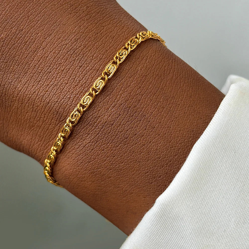 Waterproof New Style Stainless Steel Bracelet Chain Lightweight Luxury Alloy Plated Bracelet for Women Jewelry Daily Wear
