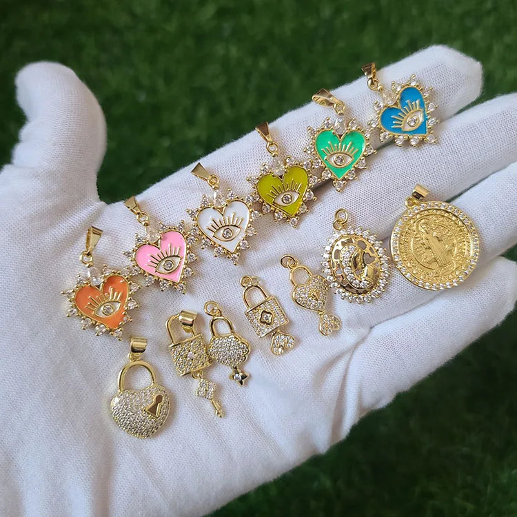 CZ8494 Dainty CZ Micro Pave Jewelry Charms 18k Gold CZ Paved Enamel Heart Lock and Key Saint Benedict Charm Pendants
