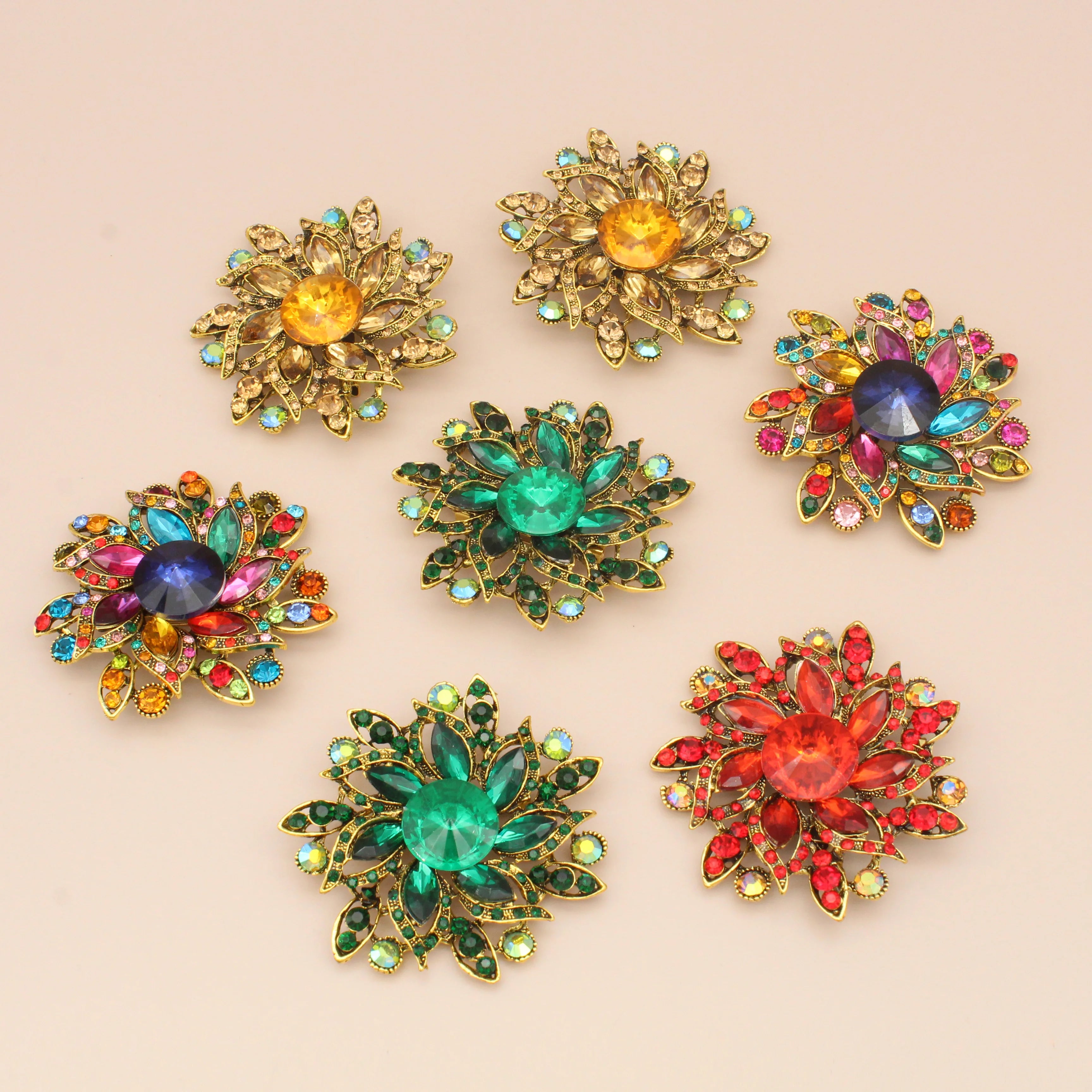 Jachon Custom Alloy Super Flash Flower Brooch Colourful Rhinestone Drilled Brooch Temperamental Female Brooches Accessories
