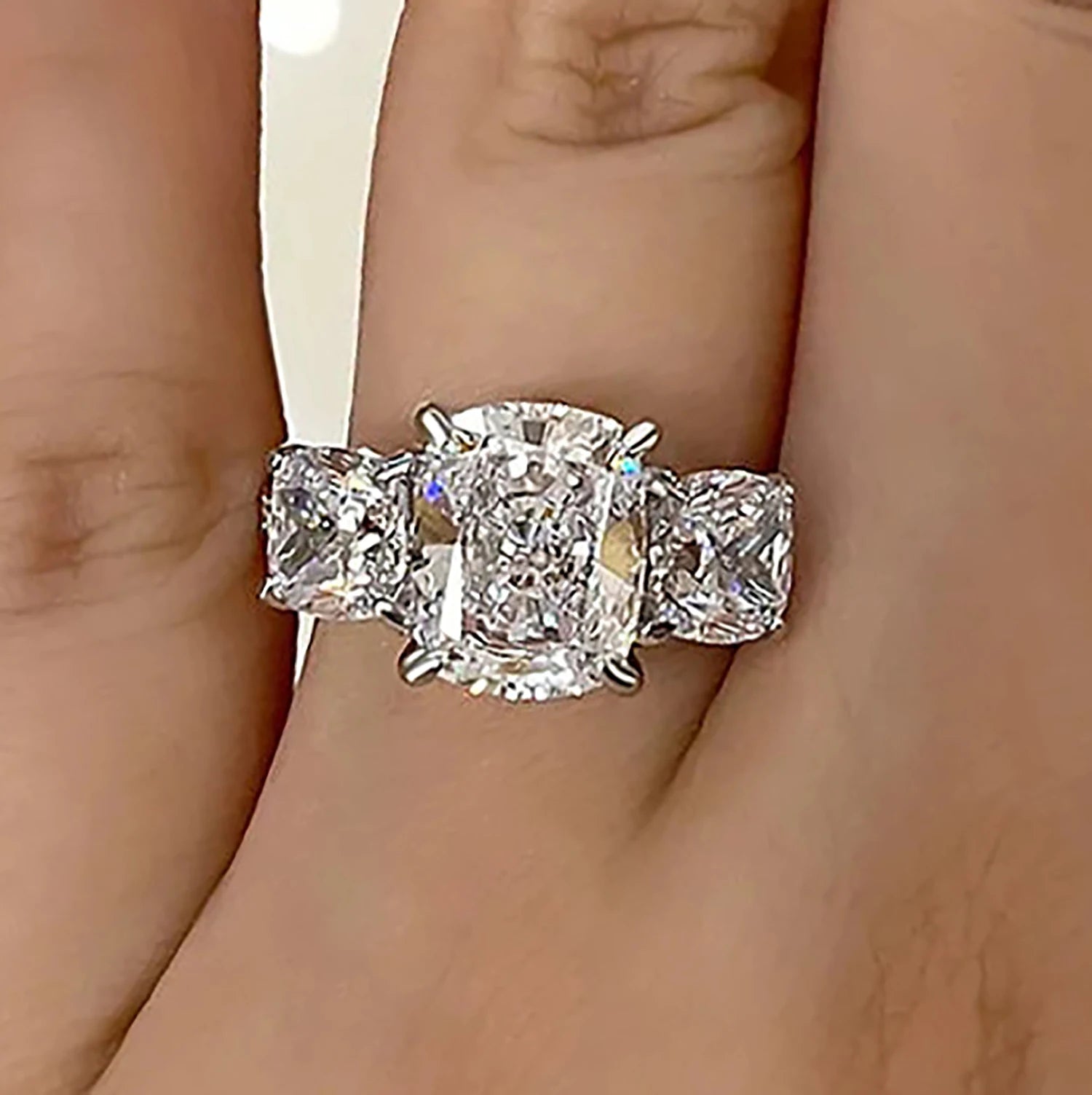 CAOSHI Custom Wholesale New Cubic Zirconia Eternity Ring for Women Jewelry Silver Plated Three Stones Engagement Wedding Rings