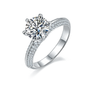 Luxury 2.0ct Engagement Diamond Ring S925 VVS D Colour White Gold Plated Moissanite Fashionable Circular Design