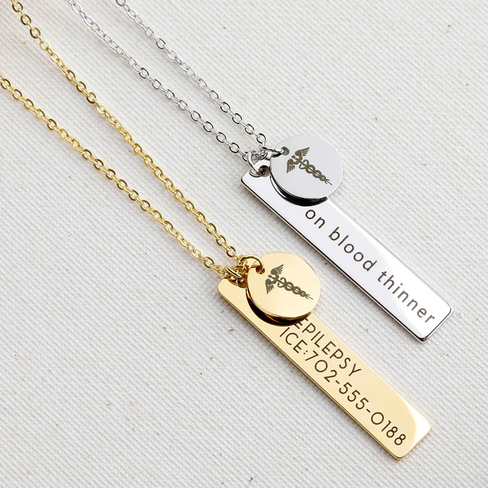 New Fashion Stainless Steel Round Letter Pendant Necklace Custom Birth Flower Vertical Bar Pendant Necklace