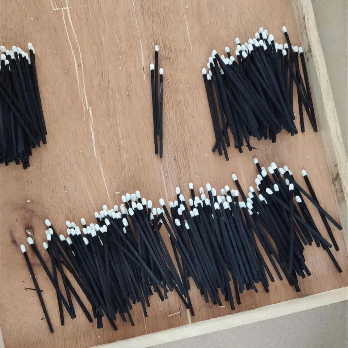 Safety Personalized Eco-Friendly Classic Wooden Matches for Brand MST96 Model White Silver Tip Match Sticks High Quality