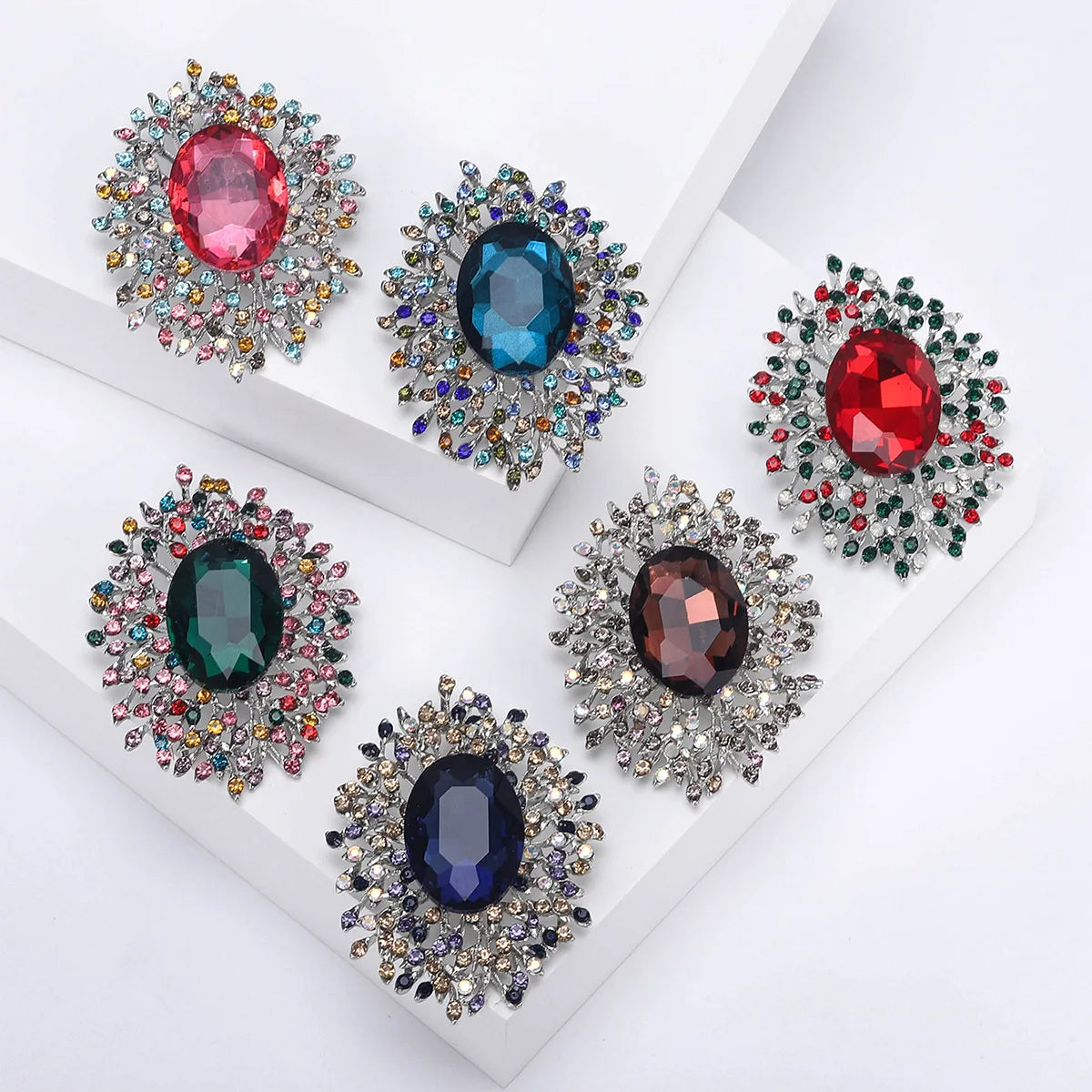Wholesale Crystal Rhinestone Brooch Pin for Women Large Fashion Jewelry Brooches for Gift