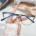 147 Fashion Trend Metal Hinge Retro Cat Eye Flat Lens Blue Light Blocking Photochromic Optical Glass Eyeglasses Frame for Women