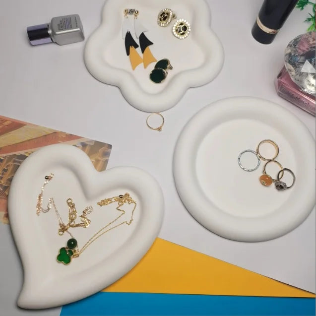 Handmade Tray coaster Silicone Mold Cloud Shaped Aromatherapy Plaster Table Setting Storage Decoration Mold