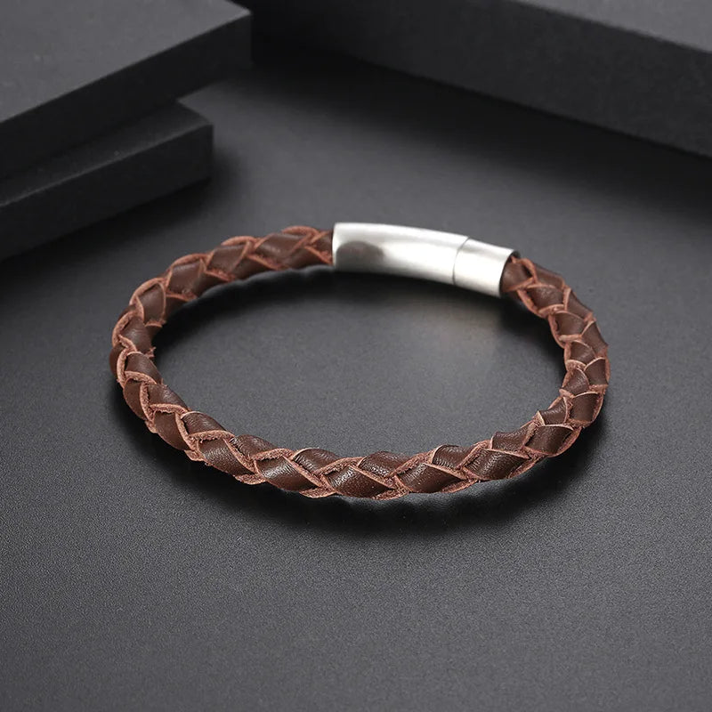 Simple Brown Genuine Leather Bracelet Mens Jewelry With Stainless Steel Clasp Leather Rope Hand-woven Bracelet