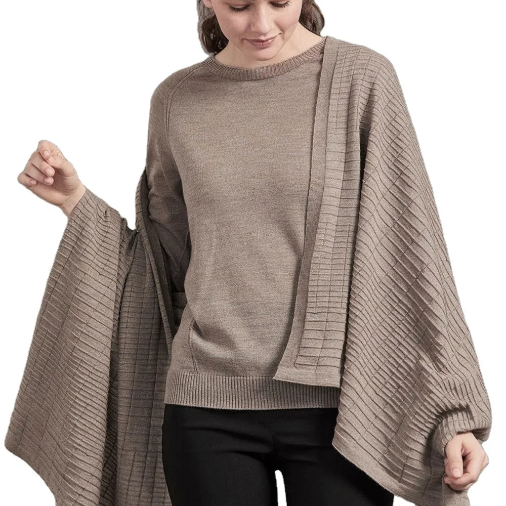 Women's Casual Crew Neck Sweater Top Warm Poncho Scarf in Autumn Style Hot Sale Knitted Cloak with Front Logo