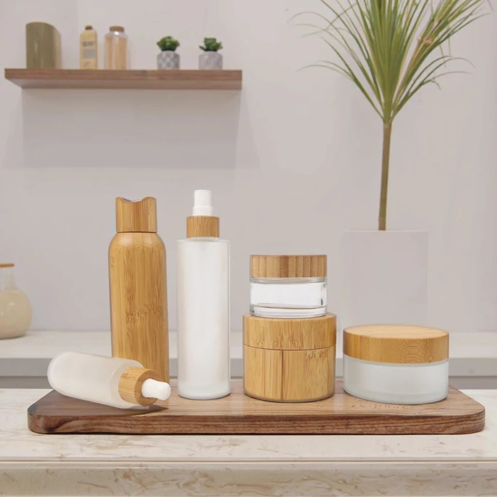 Cosmetic Packaging Bamboo Lid Transparent Bottle 15g 30g 50g 100g Round Jars with Screw Cap for Lotion and Creams