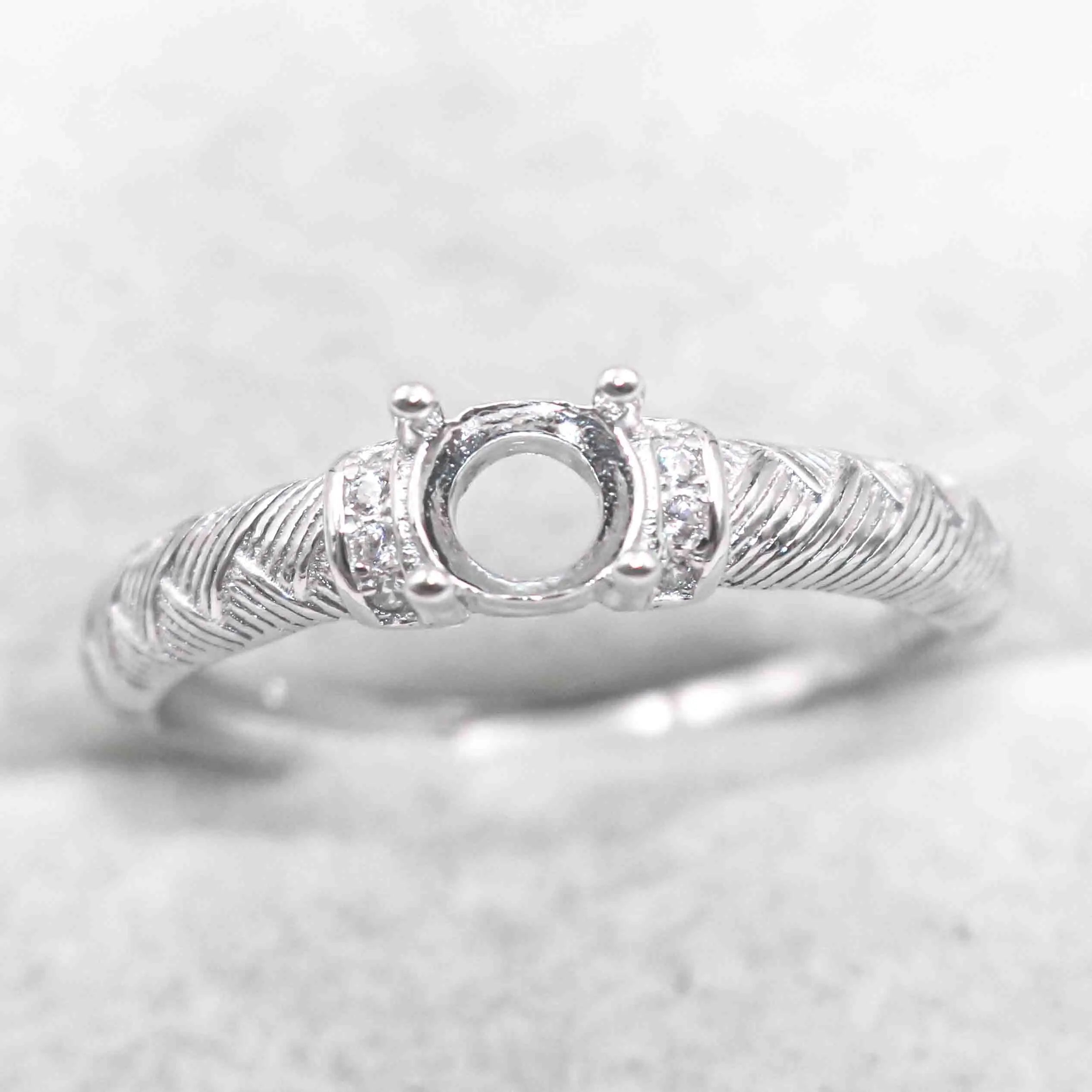 Semi Mount 5*5mm Sterling Silver Ring Empty Frame Blank Support Claw Setting S925 Base Holder Without Center Stone for DIY Inlay