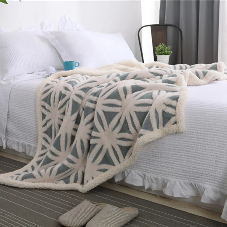 Fluffy Plush Wool Blankets Throws Super Soft Customized Flannel Fleece Thickened  Blanket