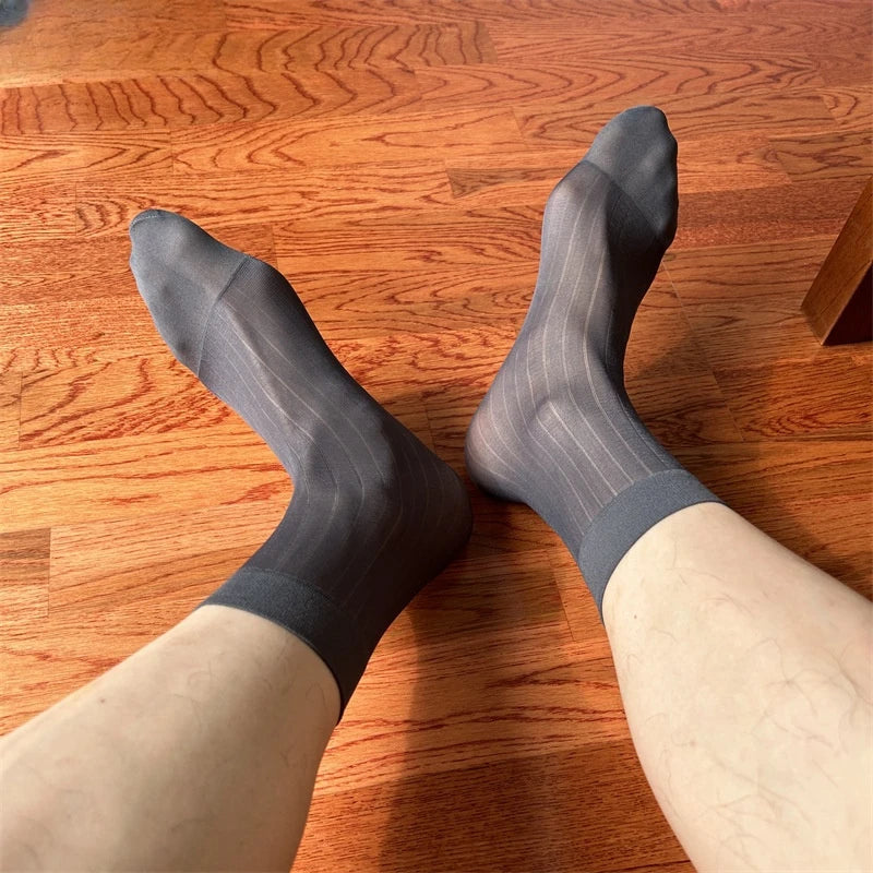 Hot Selling Good Quality Men's Business Casual Breathable Transparent Silk Socks Wide Striped Large Size Dress Socks
