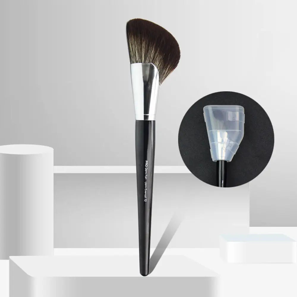 Customizable Fan Makeup Brush with Cover Shaped Big Bevel Sickle Strip Blush Beauty Tools Contour Brush Aluminum Ferrule