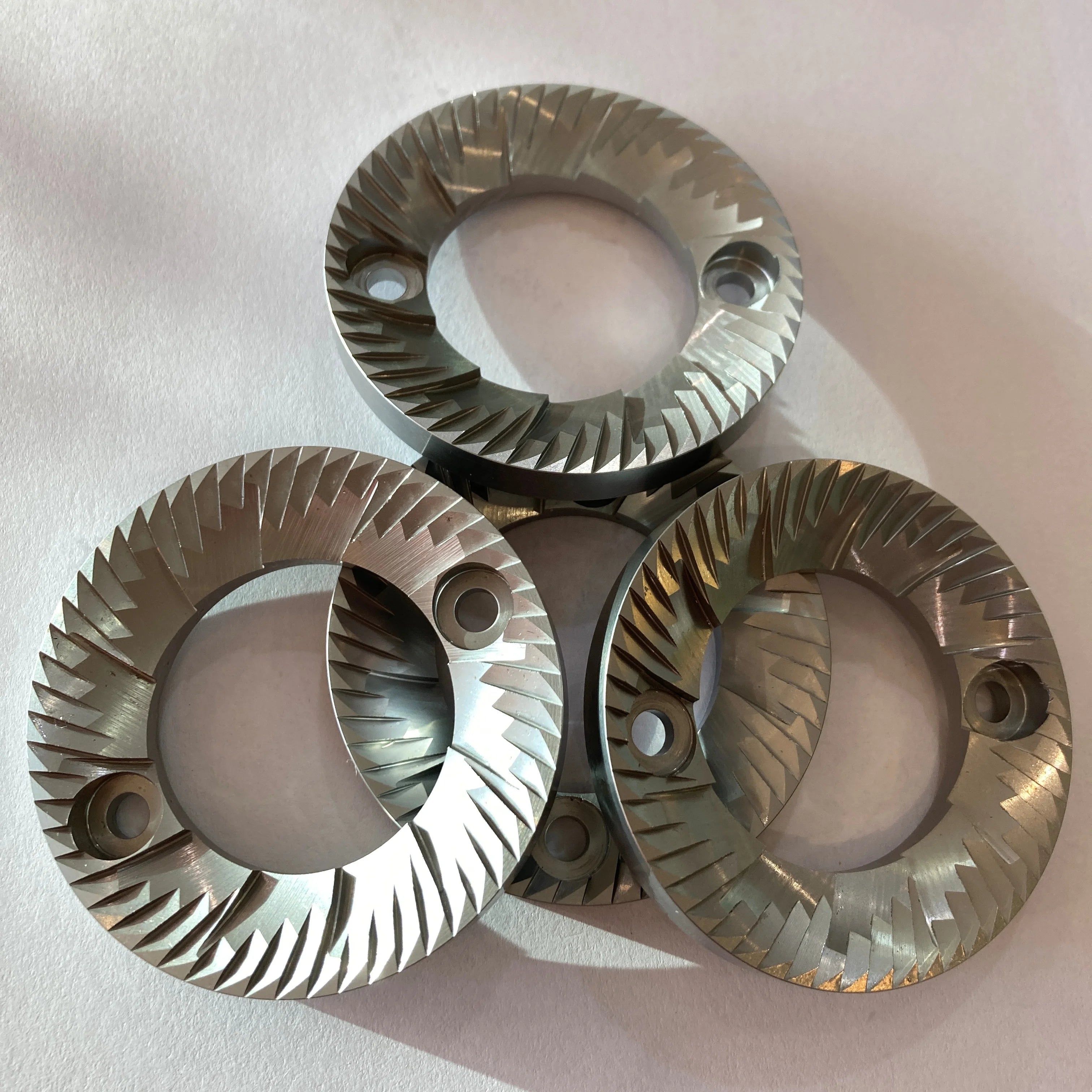 SKD11 65mm Diameter 8.2mm Thickness Electric Coffee Grinder Flat Wheel Disks Coffee Brew Grinding Blades Espresso Coffee Burrs