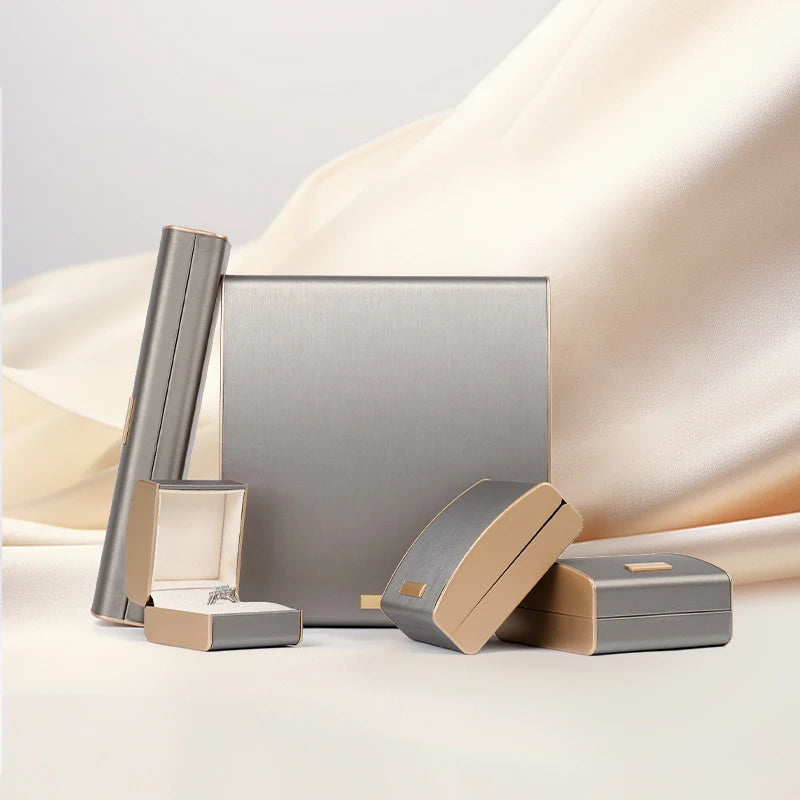 2024 Factory Wholesale Jewellery Luxury Leather Jewelry Box Accessories Box Brushed Gray Custom Jewelry Box With logo