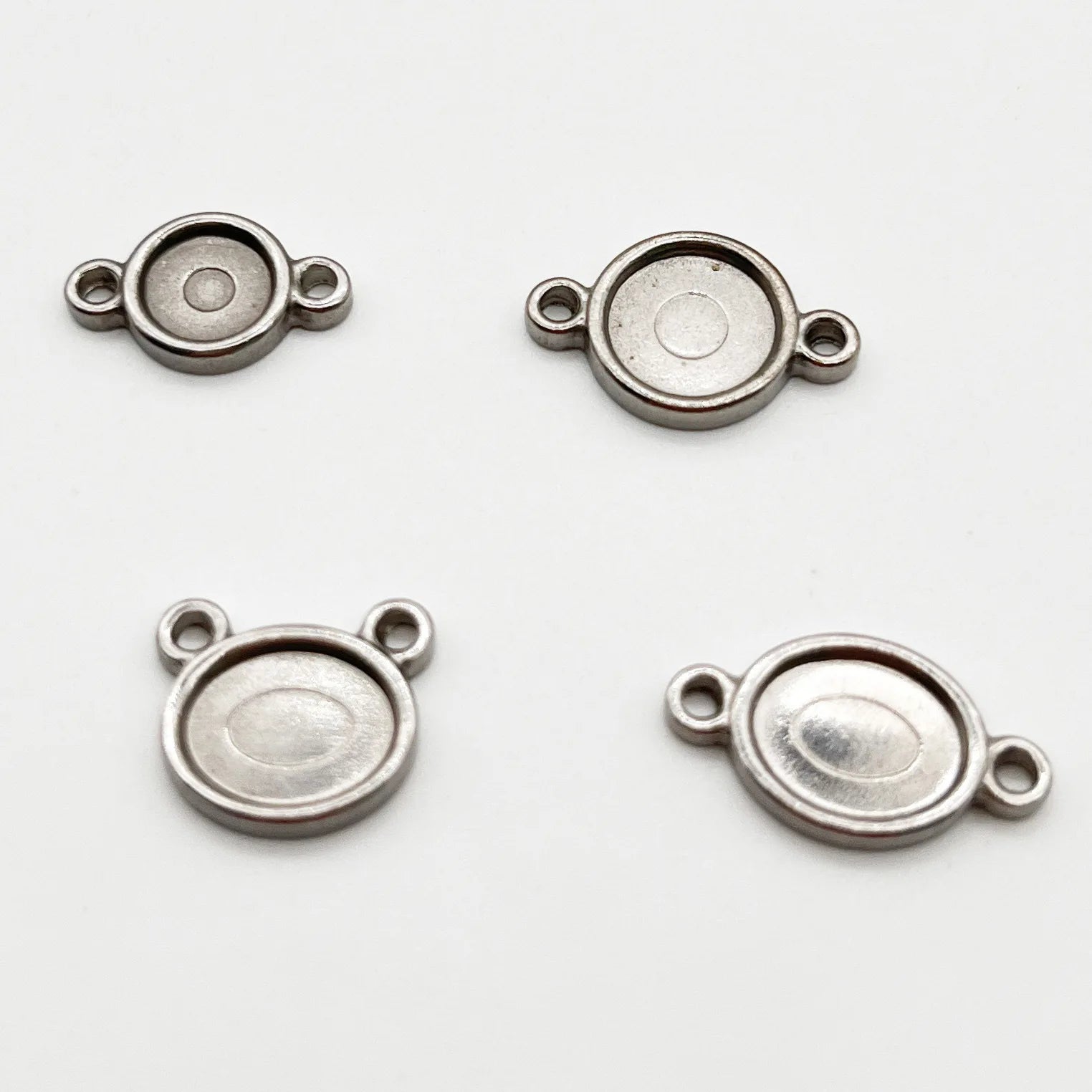 Diy Charms Jewelry Classic Style Cabochon Base Setting Pendant Blank Trays Oval Round Blank Coin Pendant with Two Rings