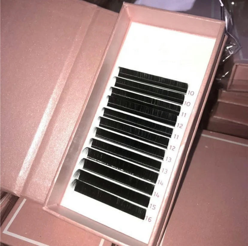 Real Soft Faux Mink Lash Glossy Matte Ellipse Flat Easy Auto Fans  Eyelash Extension Individual Lash Shinny Two Tips Flat Lashes