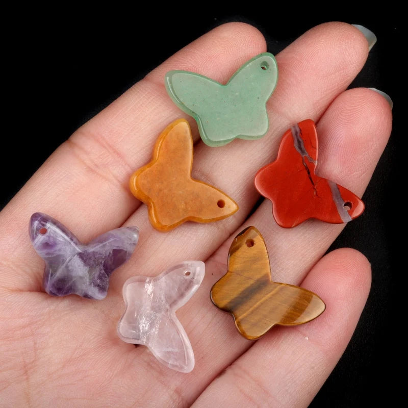 Fashional Compact 15*20MM Butterfly Shaped Natural Stone Perforated Pendant DIY Decorative Loose Gemstones Necklace Accessory