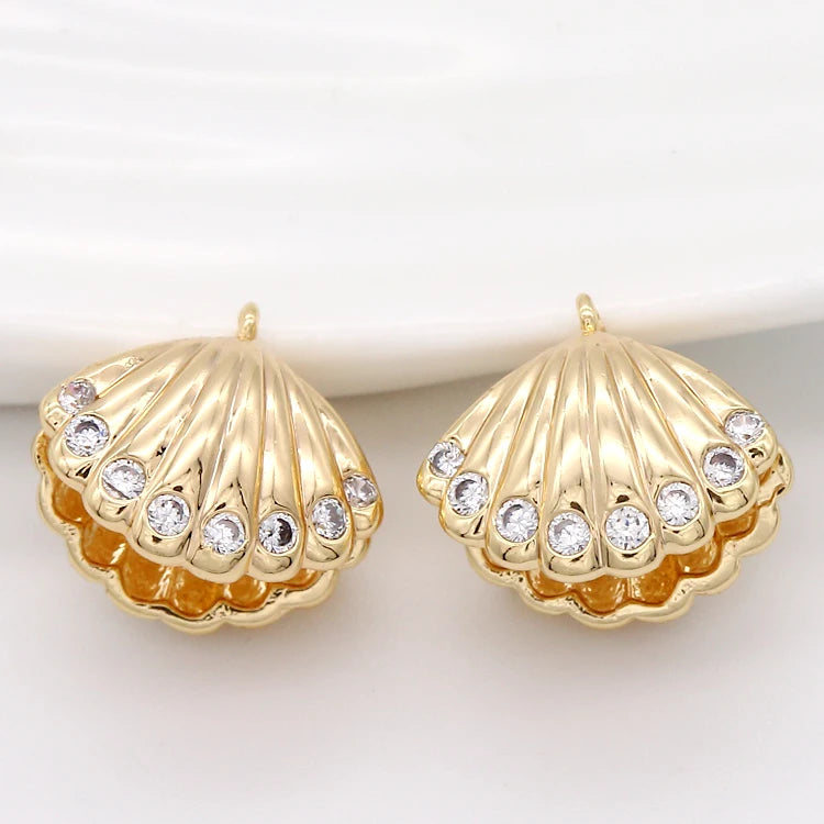 Fashion Design 14K Gold Plated Inlaid Zircon Pendant Beach Styles Shell Charm DIY Jewelry Accessories
