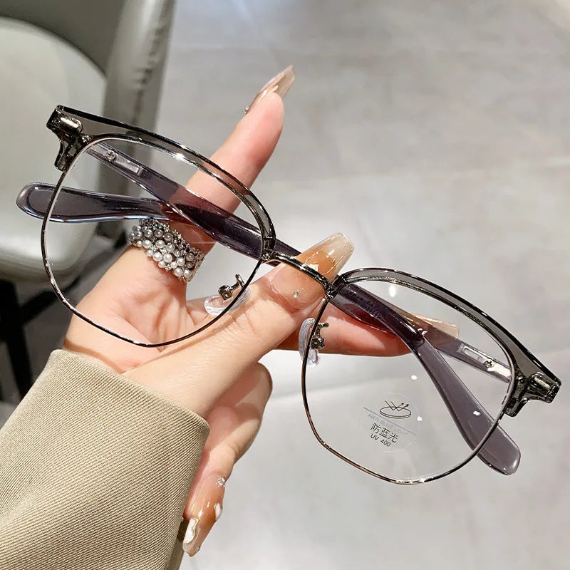 Fashion Half Frames for Eyeglasses Women Elegant Anti Blue Light Myopia Glasses Retro Square Metal Eyeglasses Frames Wholesale