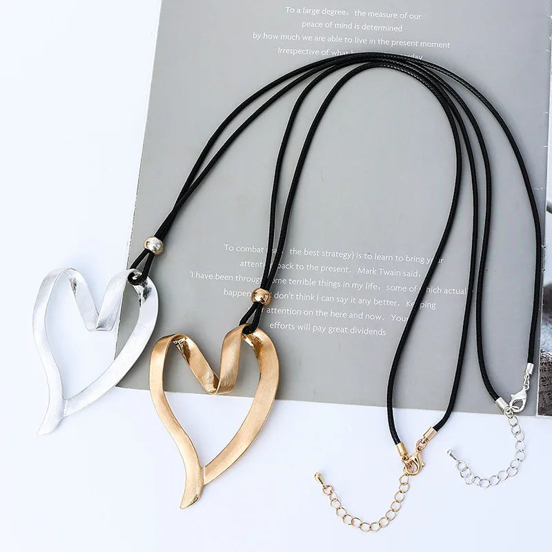 AYN459 Fashion Long Black Cord Necklace Women Heart Pendant Necklace Clothing Accessories Jewelry