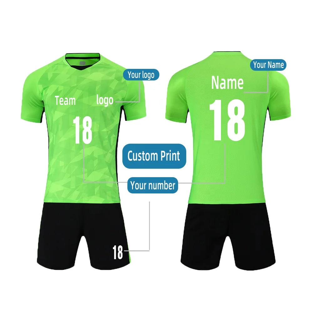 2024 100% Polyester Wholesale Price Multi-color Wholesale  in Stock Custom Football Uniform  Soccer Uniforms