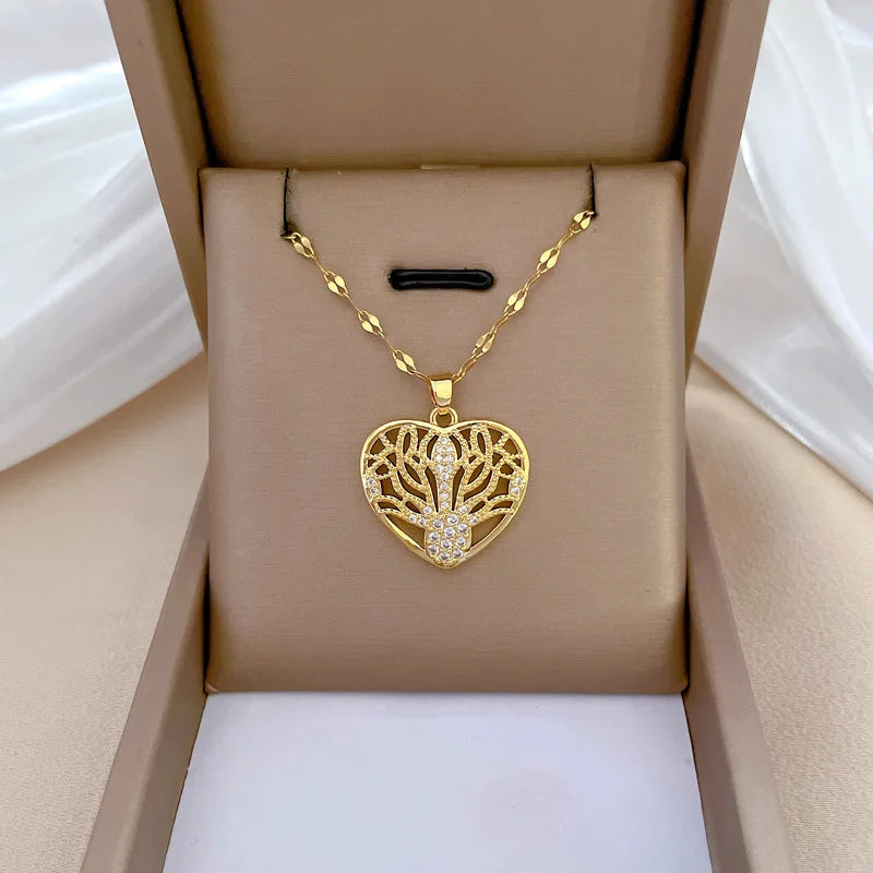 No Fade 18K Gold Plated Stainless Steel Chain Necklace Hollow Heart Charm Necklace for Women Collar De Acero Inoxidable