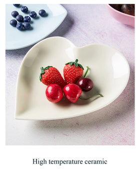 Creative Porcelain Baking Ware Set Eco-Friendly White Red & Pink Heart-Shaped Dessert Dish Bowls for Wedding & Home Use