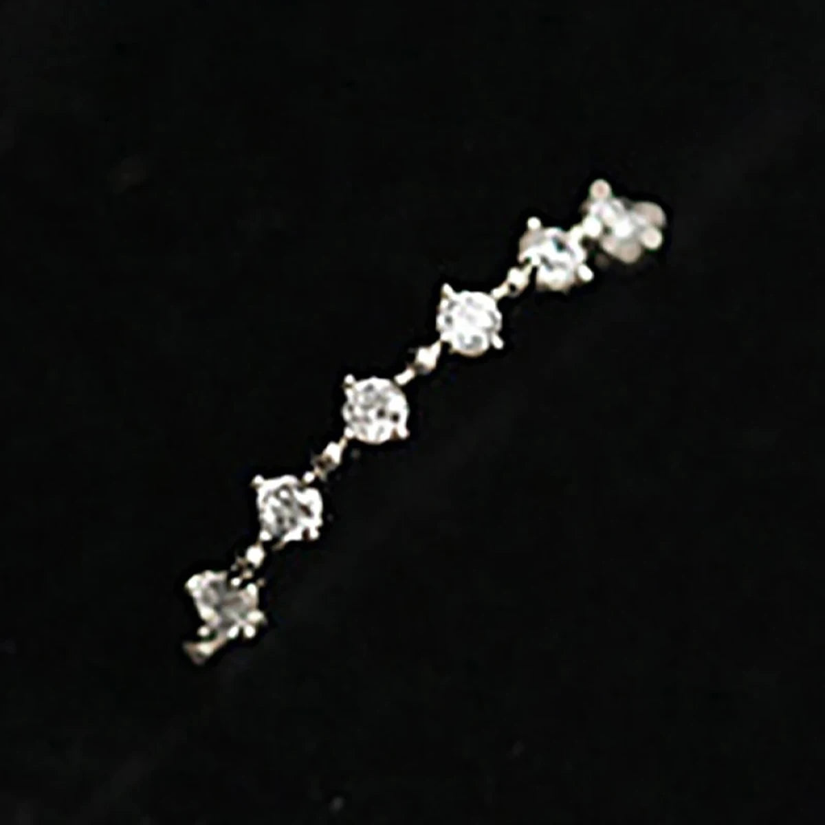 Huitan S925 Simple 4 Claws Simulated Moissanite Silver/Gold Plated Small  Finger Rings for Women Wedding Rings Sterling Silver