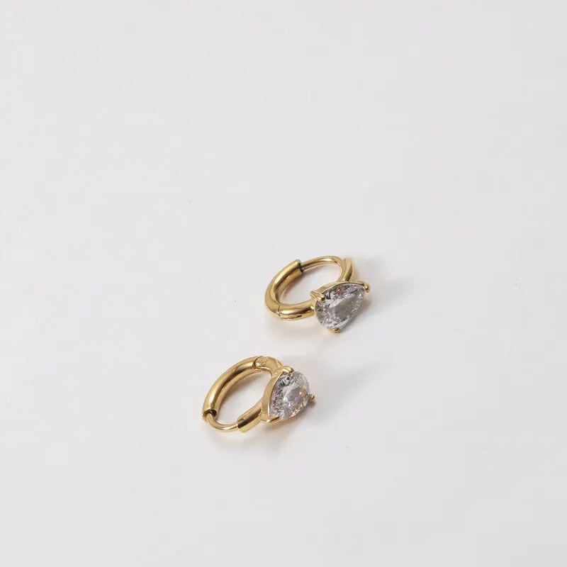 Fenny 18K Gold-plated Wholesale Fashion Delicate Waterdrop Clear Zirconia Huggie Stainless Steel Earring for Women