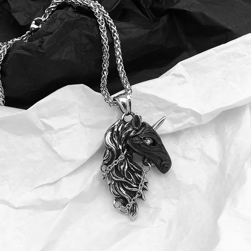 Fashion Personalized Armor Horse Chain Stainless Steel Necklace Pendant Jewelry