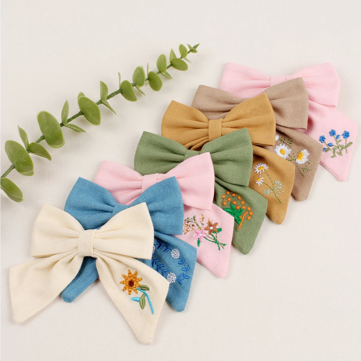 Floral Hair Bows Accessories Collection Handmade Fable Fabric Linen Embroidered Hair Clips
