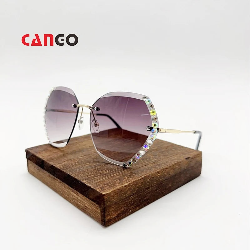 Luxury Diamond Cut Sunglasses for Women UV400 Rimless Rhinestone Gradient Lens Light Weight Comfortable Oversized Sun Glasses