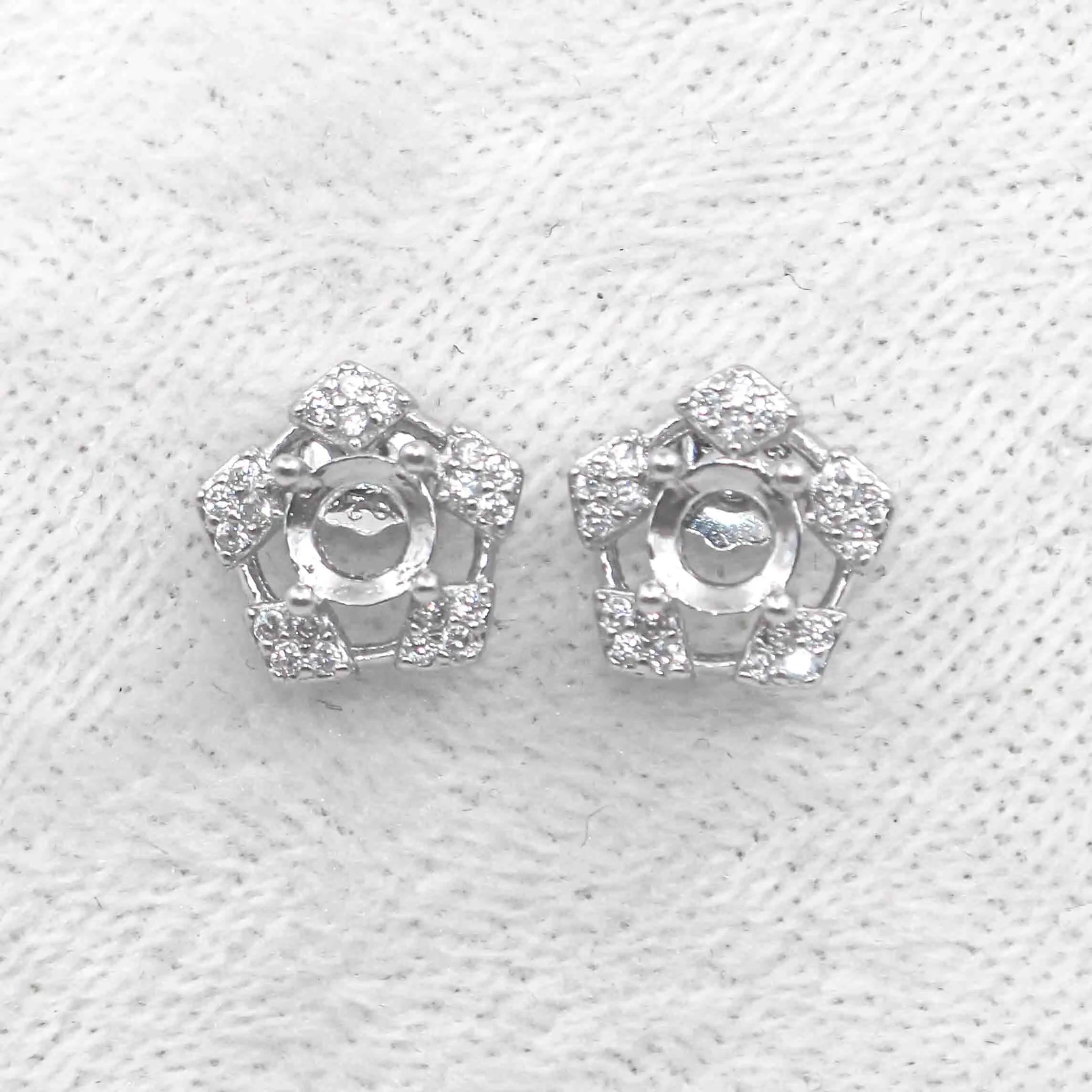 Sterling Silver 5*5mm Semi Mount Stud Earrings Empty Support Blank Claws Setting S925 Base Without Center Stone for DIY Inlay