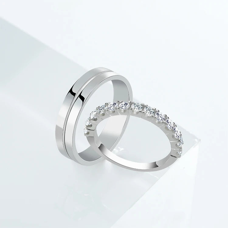 Xingyue Round Shape Mian Stone Moissanite  925 Silver  Couple Engagement Ring