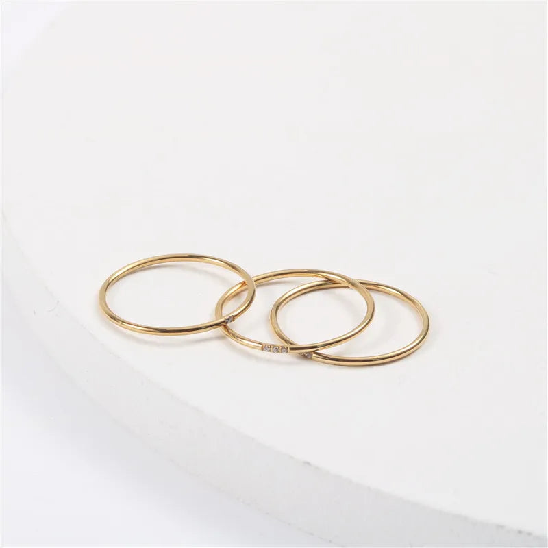 Fenny 18K Gold Plated Wholesale Permanent Simple Dainty Fine Mini Diamond Stainless Steel Finger Ring Trendy for Women