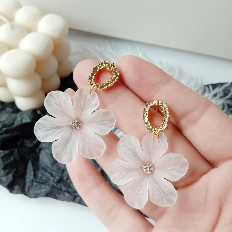 Summer Sweet Fashion Earrings for Women Acrylic Love Flower Pendant Earrings Simple Bow Jewelry Gift