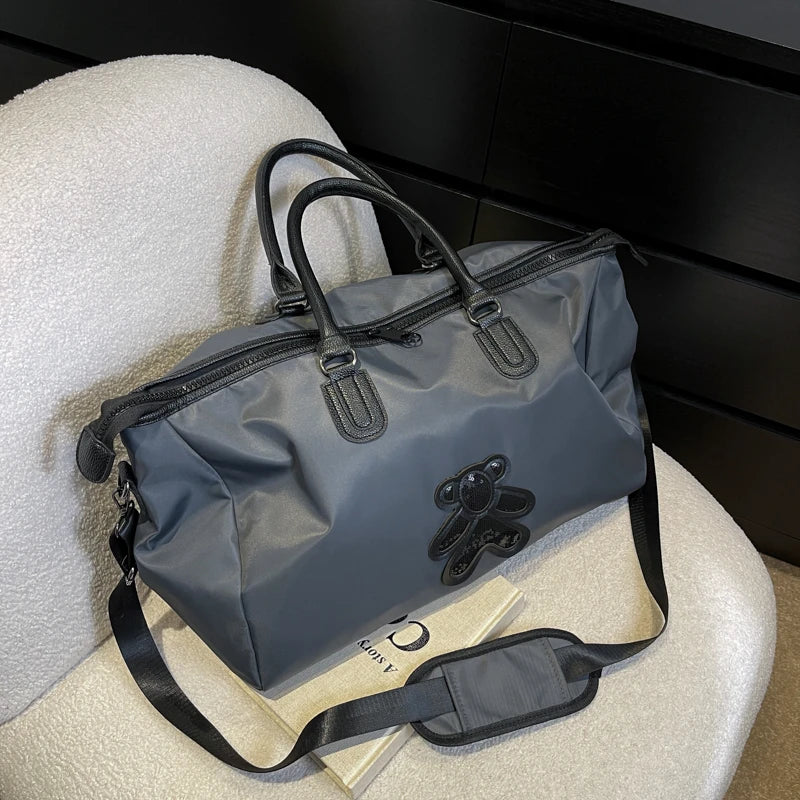 Durable Fashion Business Travel Bag Unisex Cartoon logo Duffel Bag Wholesale Nylon Weekend Travel Bag