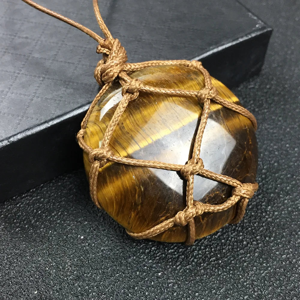Hongzhuo Wholesale Crystal Beautiful Yellow tiger Eye Round Shape Tree of Life Pendant Raw Stone Necklace Pendant for Gifts Jewelry